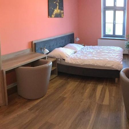 Apartament Kleopatra Гнезно Экстерьер фото